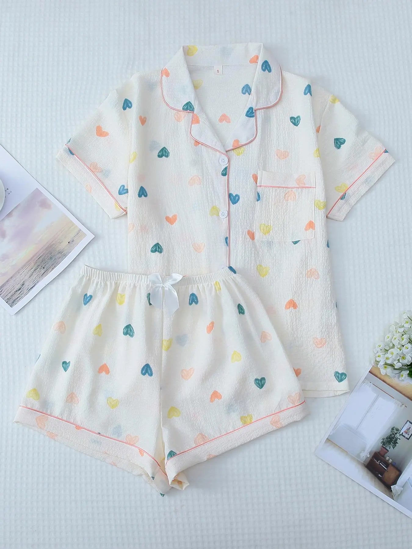Two Counts Women'S Cherry/Heart/Floral Print Lapel Pocket Shirt & Bow Decor Shorts Pyjama Set, Button Front Short Sleeve Top & Contrast Binding Shorts Pj Set, Casual Comfortable Sleepwear Set for Women